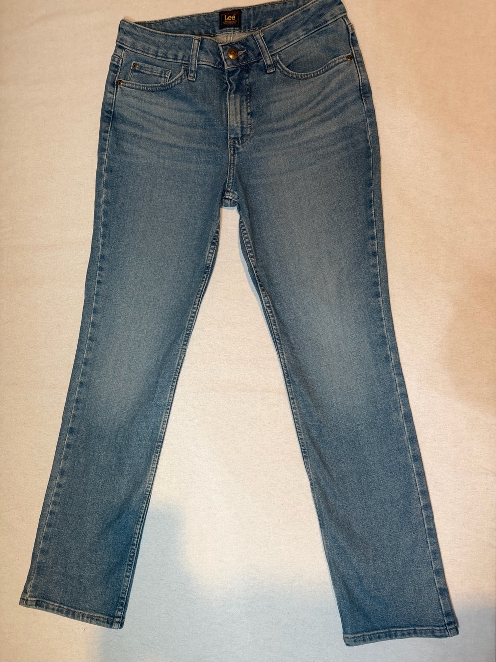 Lee Women's Straight Leg Jeans in Medium Blue Wash